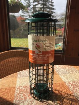 squirrel proof peanut bird feeder